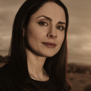 Актёр Лора Фрейзер в роли Лидия Родарт-Куэйл