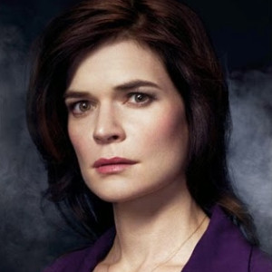 Актёр Бетси Брандт в роли Мари Шредер