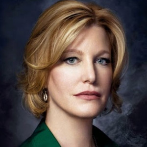 Актёр Анна Ганн в роли Скайлер Уайт