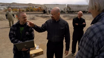 Во все тяжкие 5 сезон 1 серия - кадры к серии